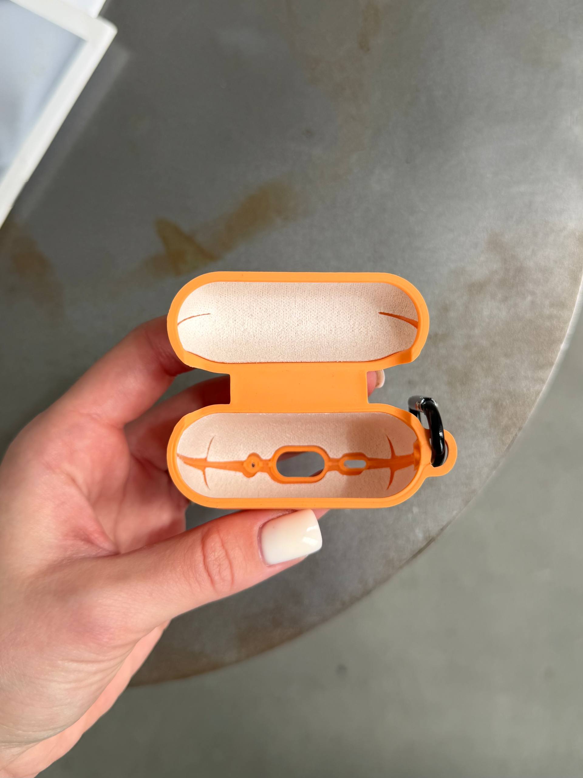 Чохол на AirPods Pro 2 із мікрофіброю та карабіном Papaya (26)