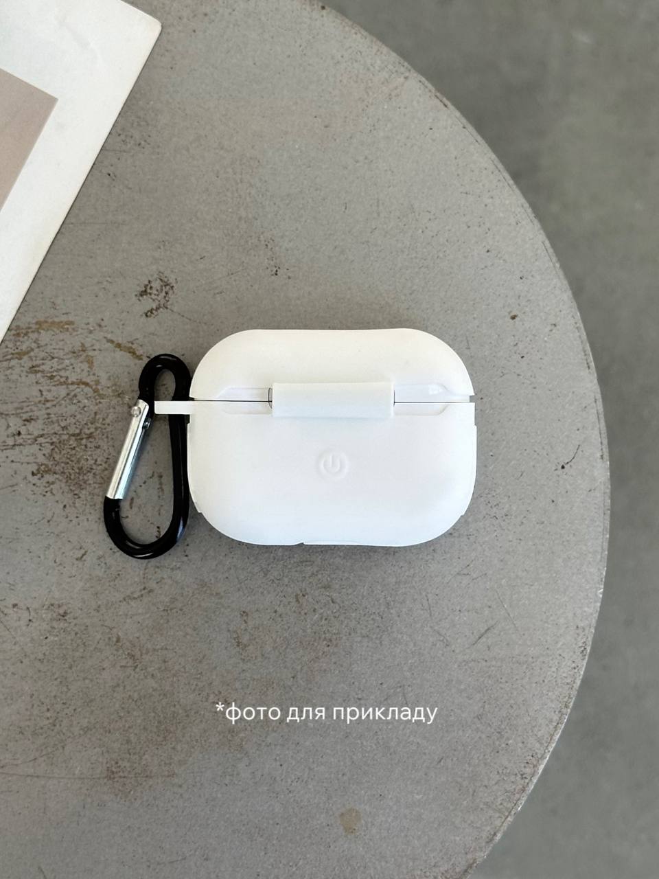 Чохол на AirPods 3 силіконовий із карабіном Red (12)