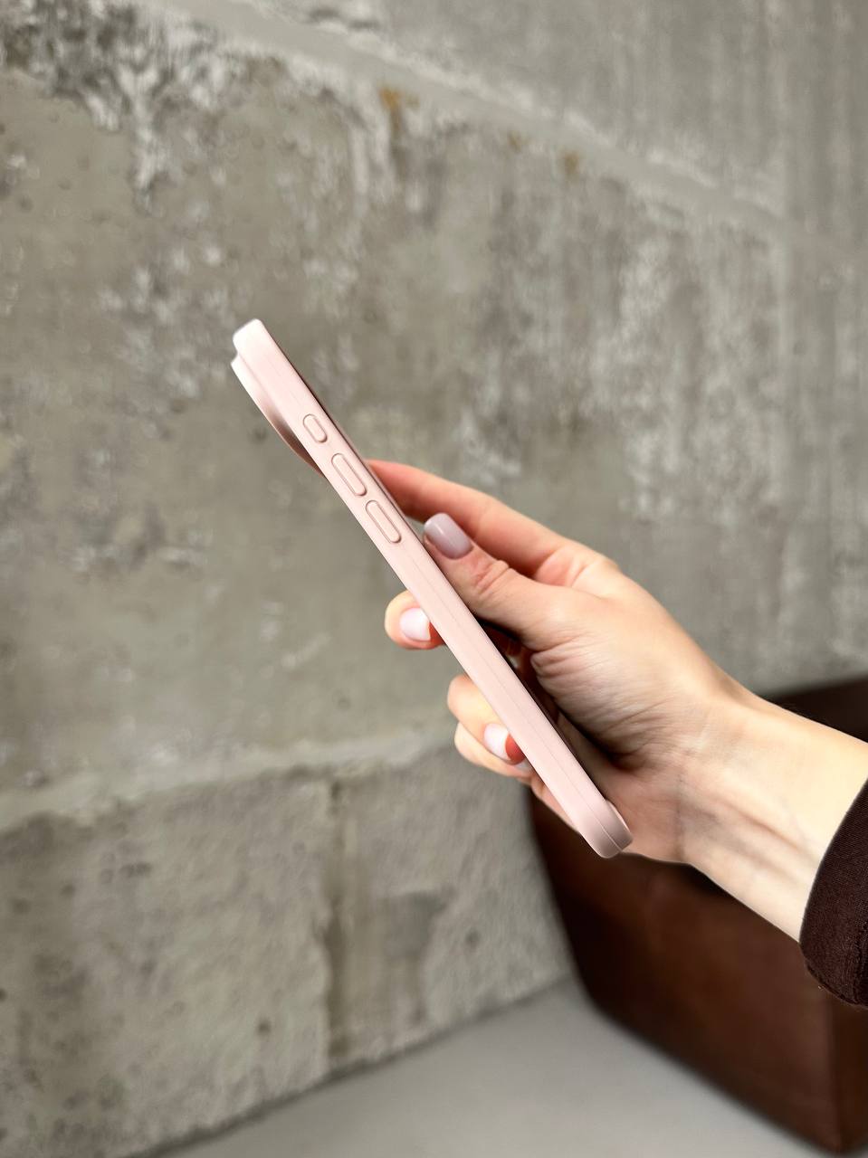 Чехол Silicone case с открытой камерой на iPhone 17 Air Pink Sand (26)