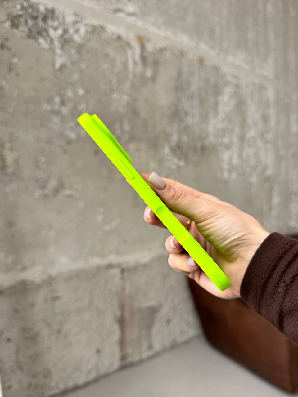 Чехол Silicone case с открытой камерой на iPhone 17 Air Shiny Green (34)
