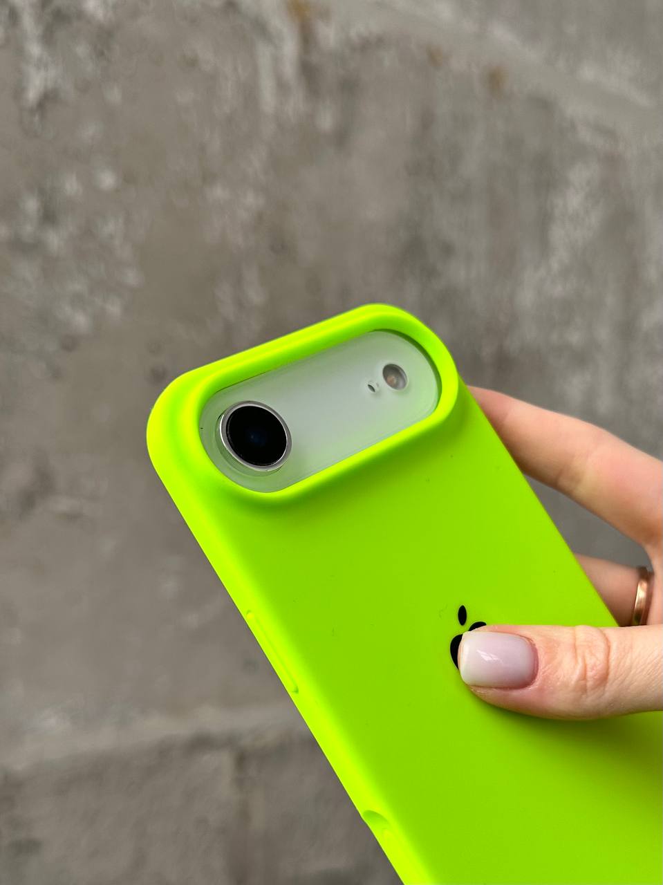 Чехол Silicone case с открытой камерой на iPhone 17 Air Shiny Green (34)