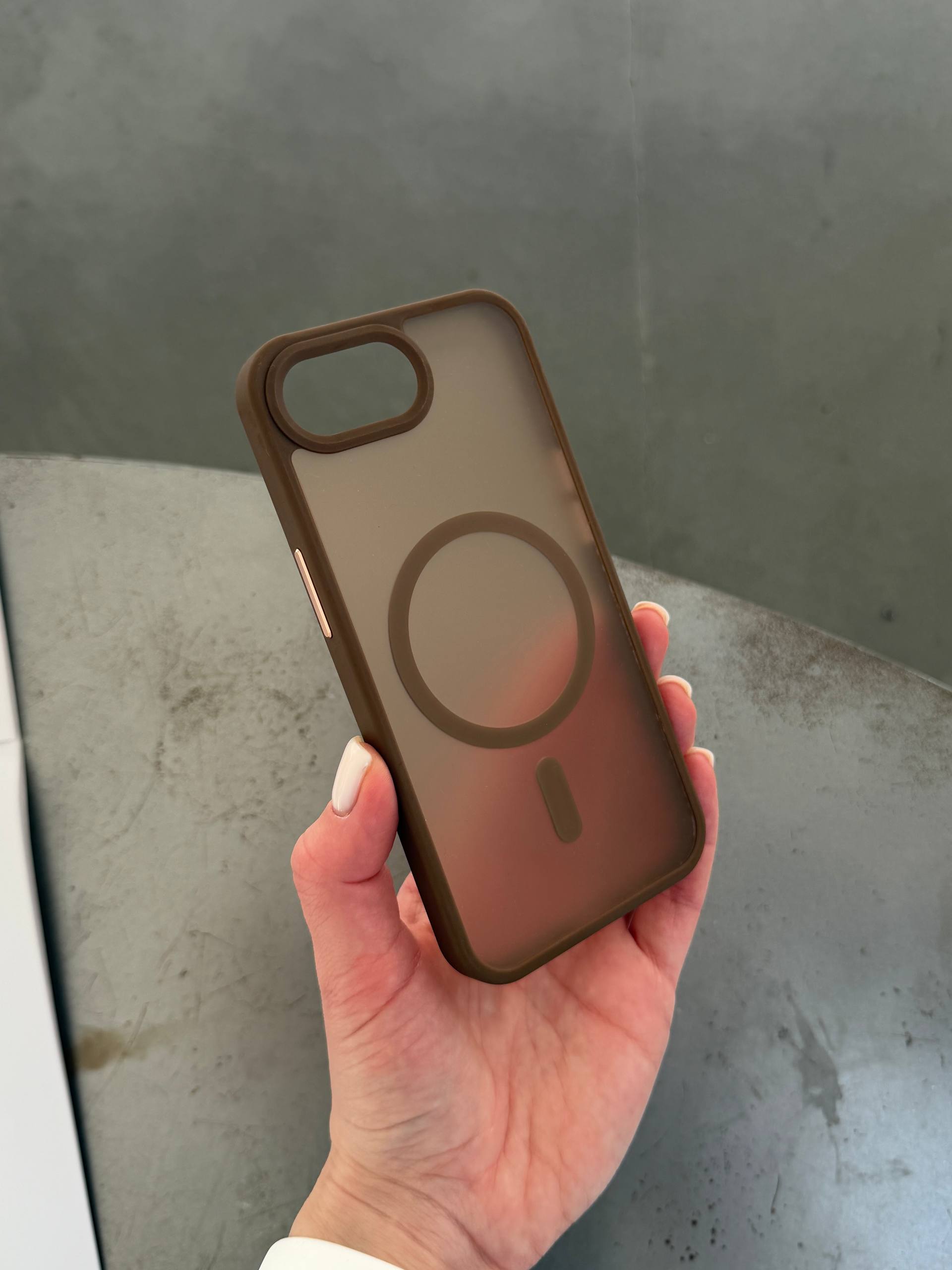 Чохол матовий з Magsafe на iPhone 16e / 17e Brown