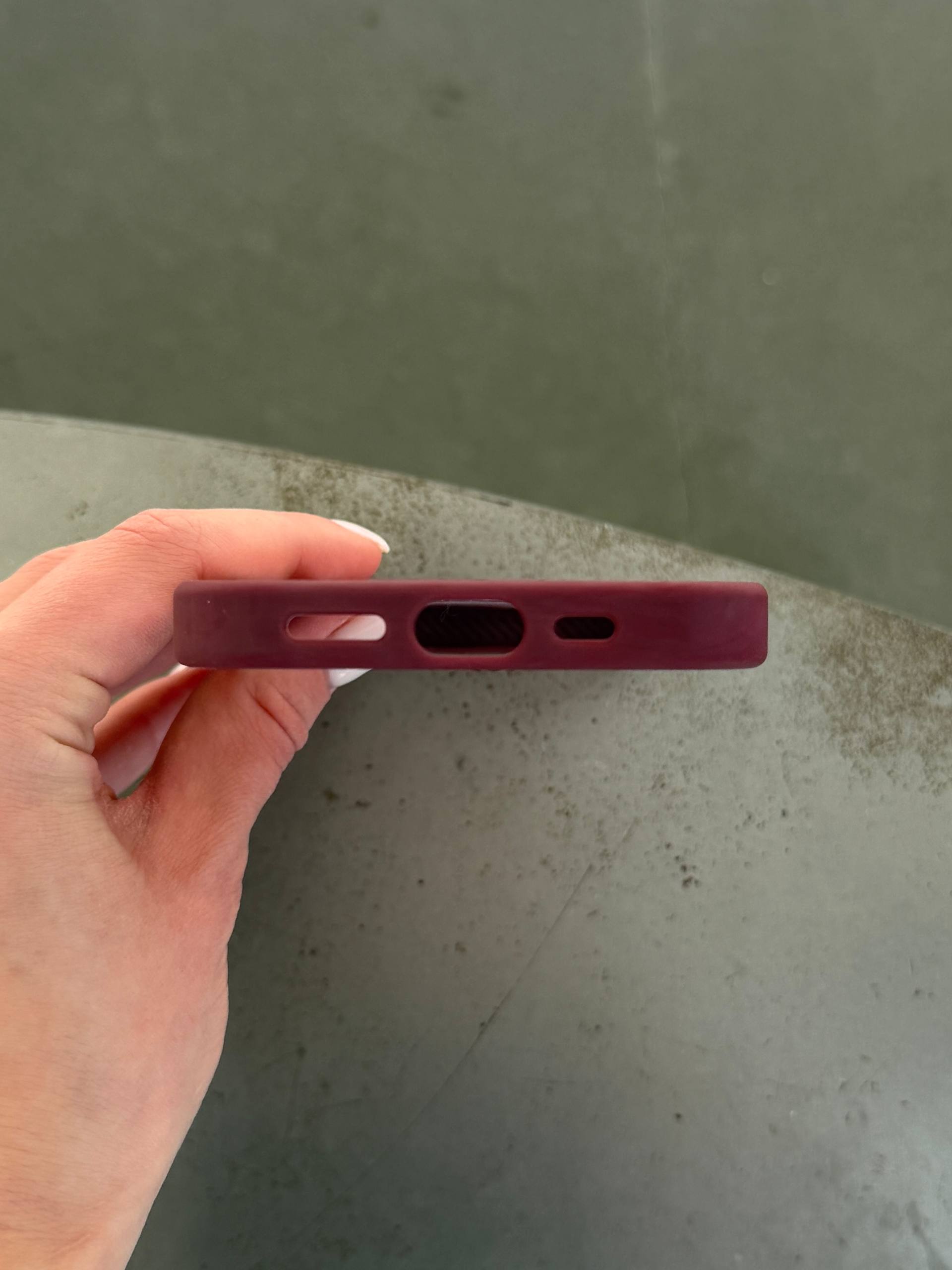 Чохол матовий з Magsafe на iPhone 16e / 17e Wine