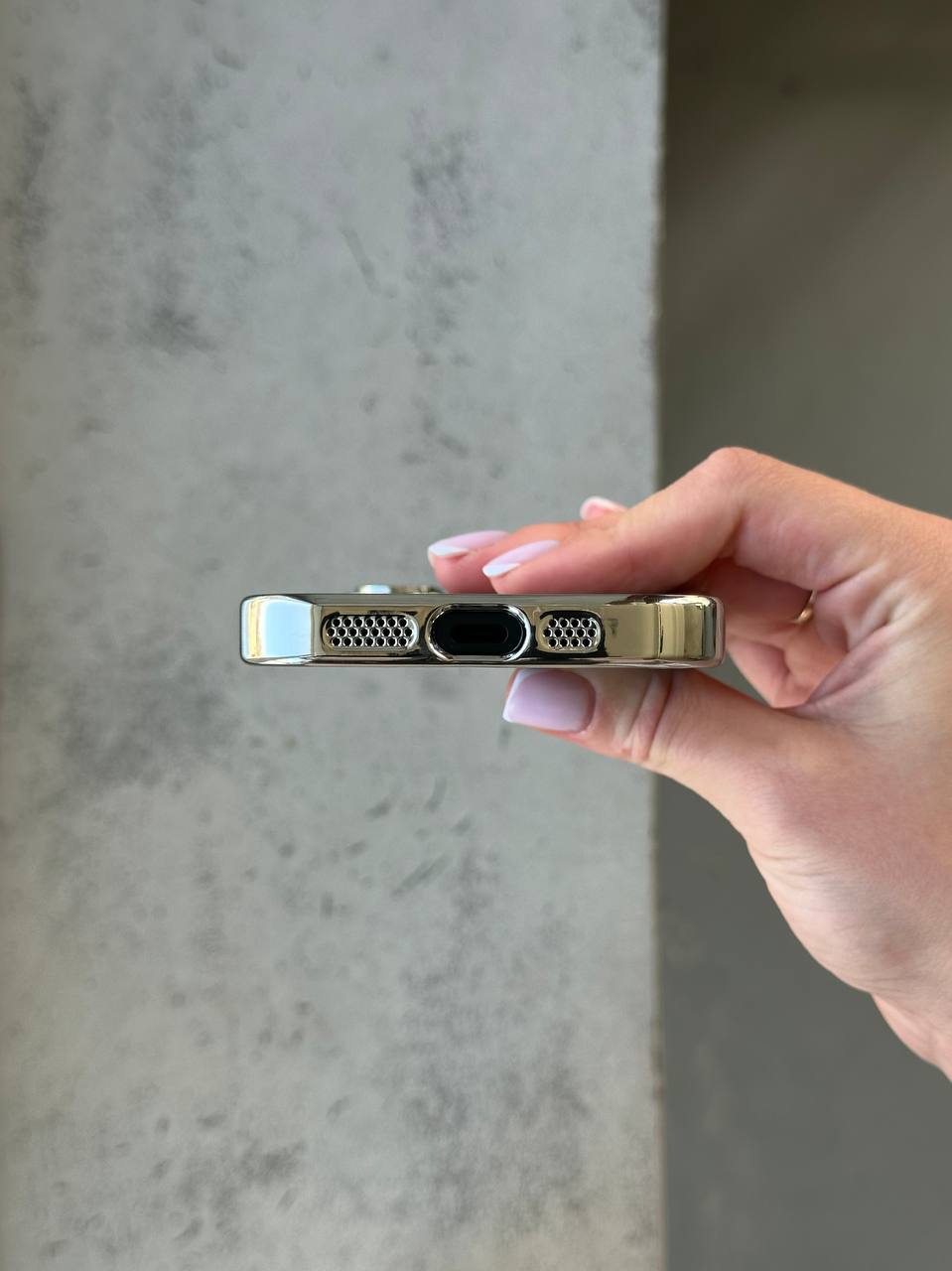 Чохол кольоровий Shining case з Magsafe на iPhone 16 Silver