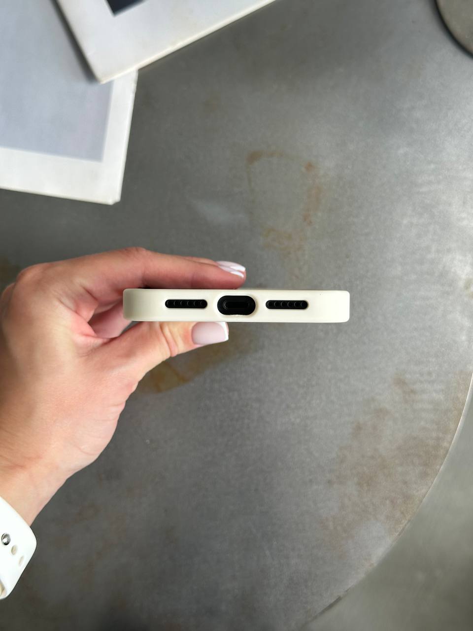 Чохол матовий з Magsafe на iPhone 11 Beige
