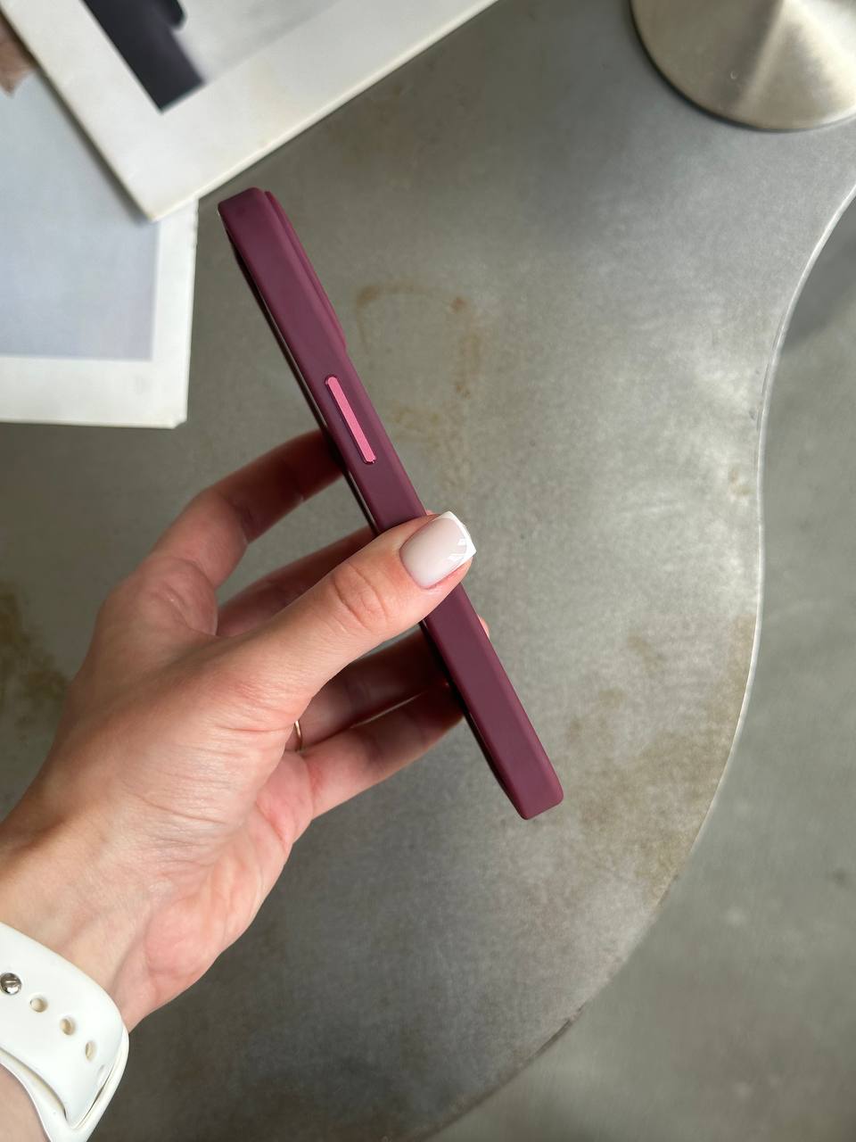 Чохол матовий з Magsafe на iPhone 14+ Wine
