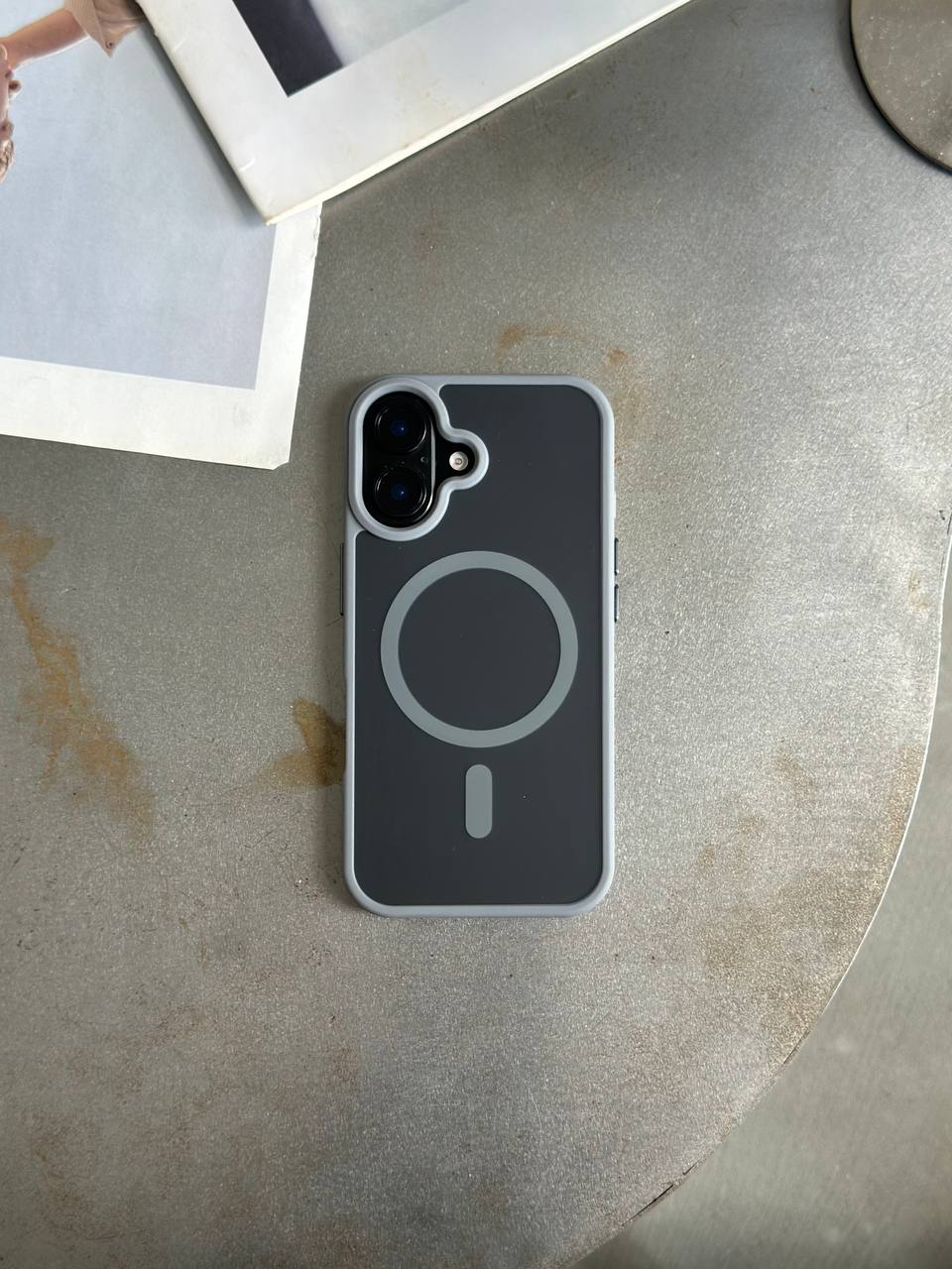 Чехол матовый из Magsafe на iPhone 17 Gray