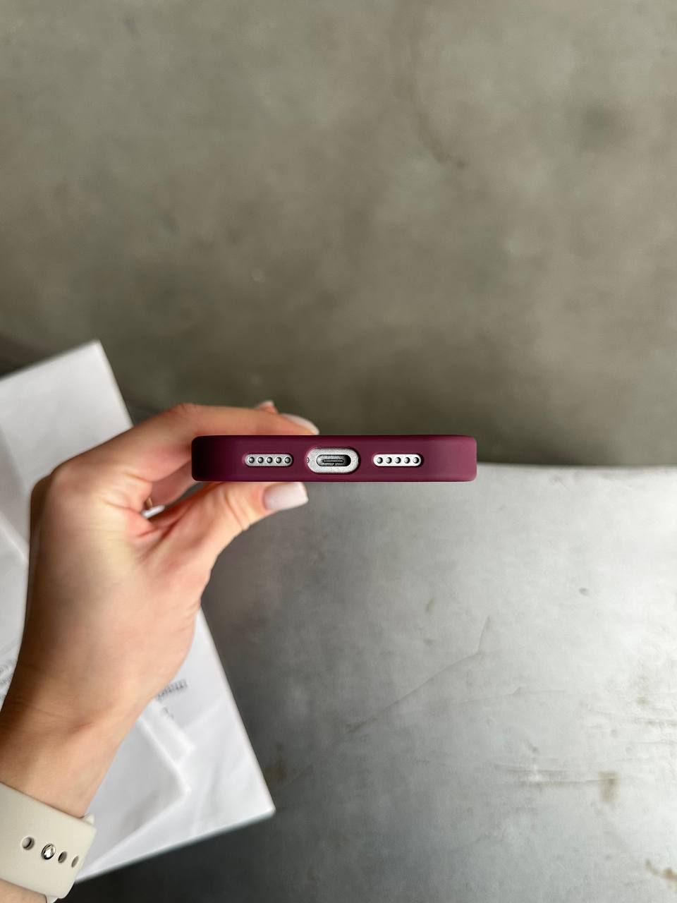 Чехол матовый с Magsafe на iPhone 17 Pro Wine