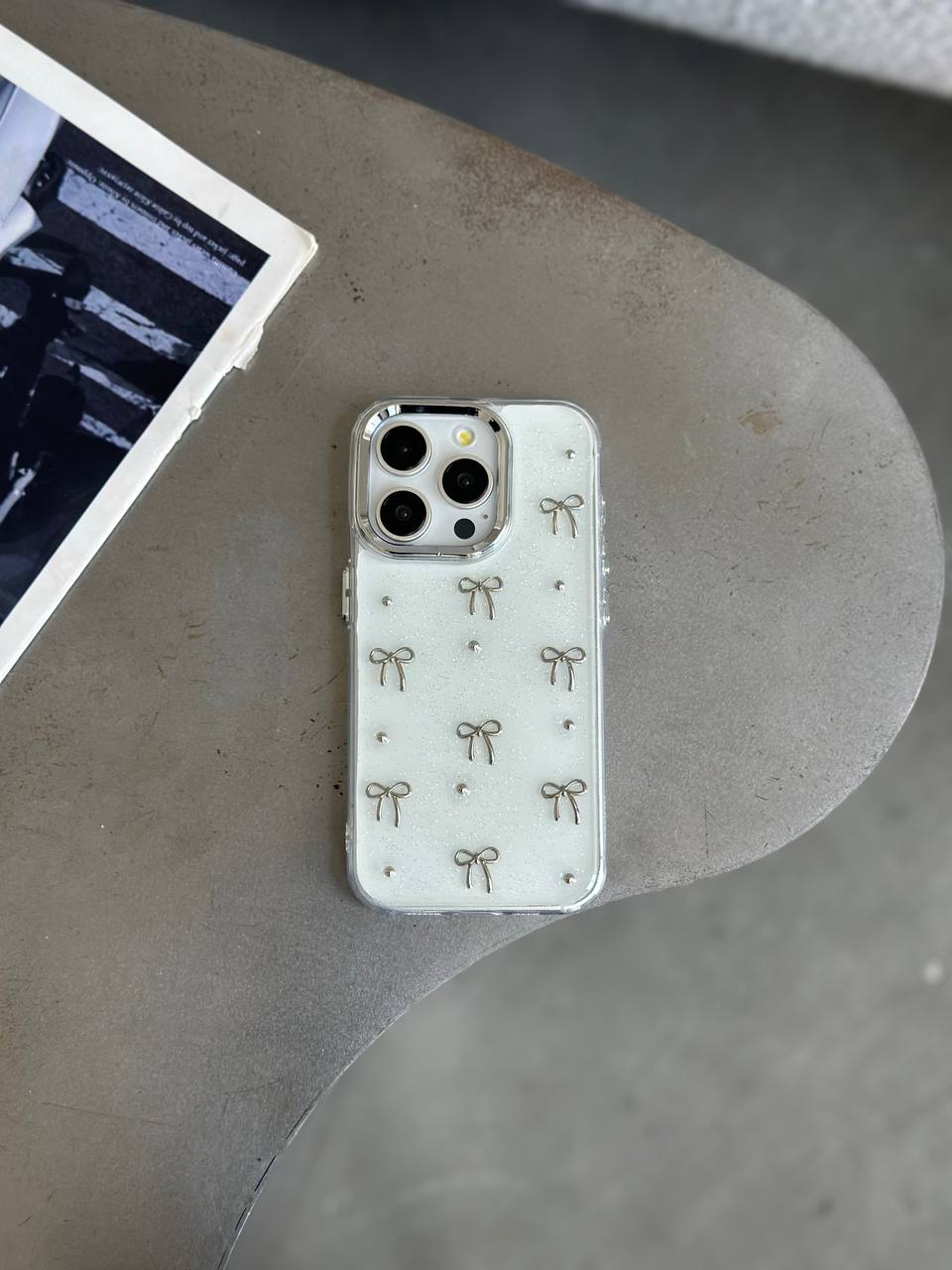 Чехол прозрачный Bow Case с бантиками на iPhone 15 Pro