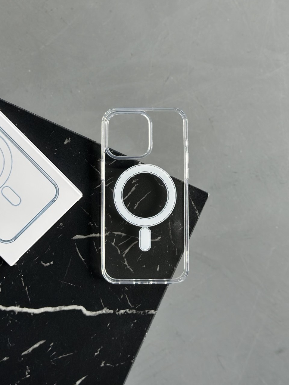 Чохол прозорий Clear Case з Magsafe на iPhone 16 Pro