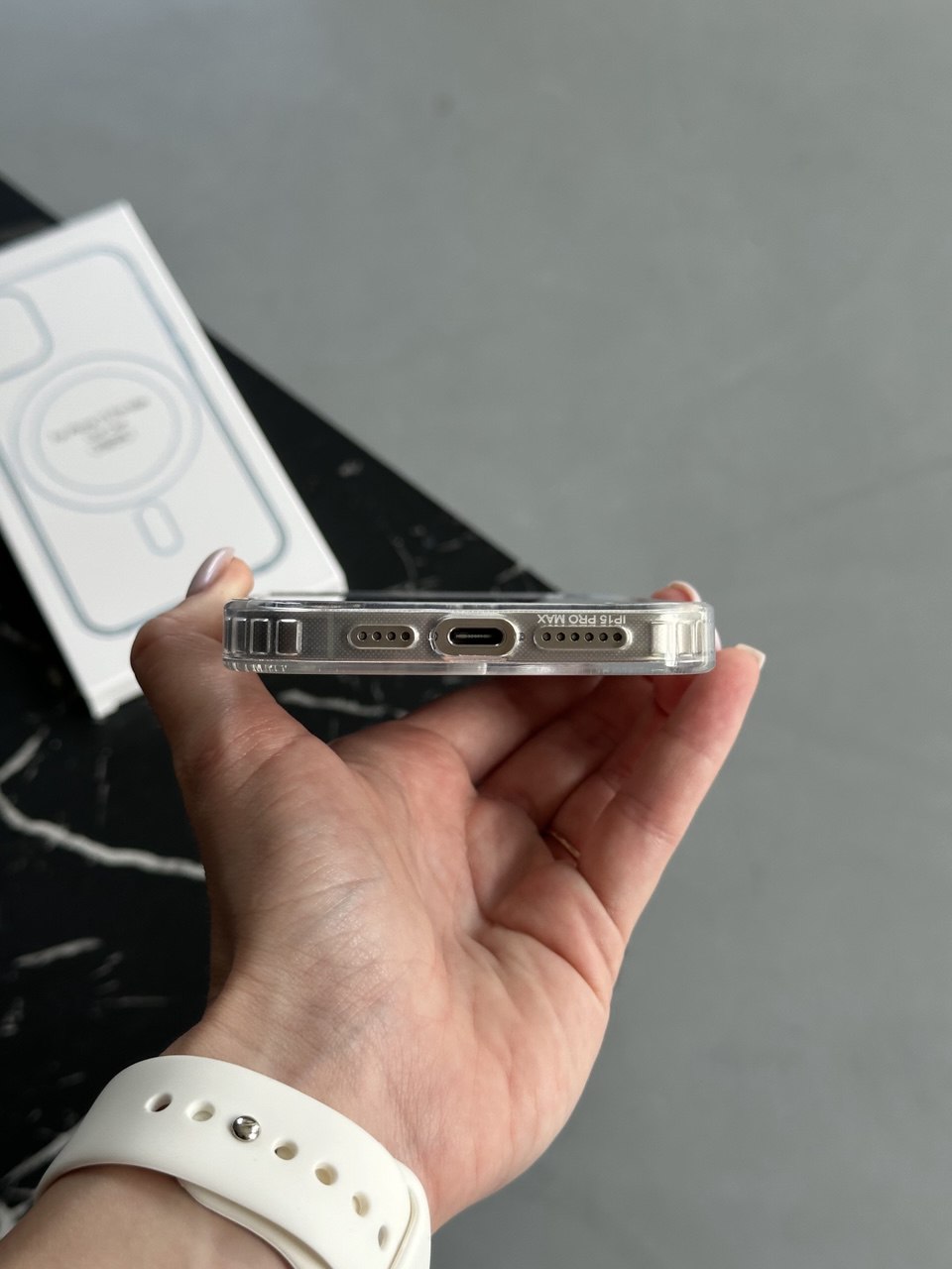 Чохол прозорий Clear Case з Magsafe на iPhone 16 Pro