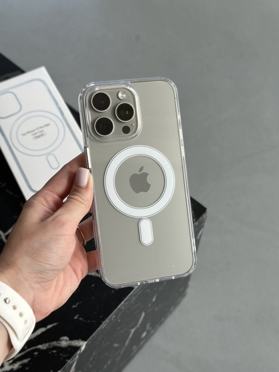 Чохол прозорий Clear Case з Magsafe на iPhone 16 Pro