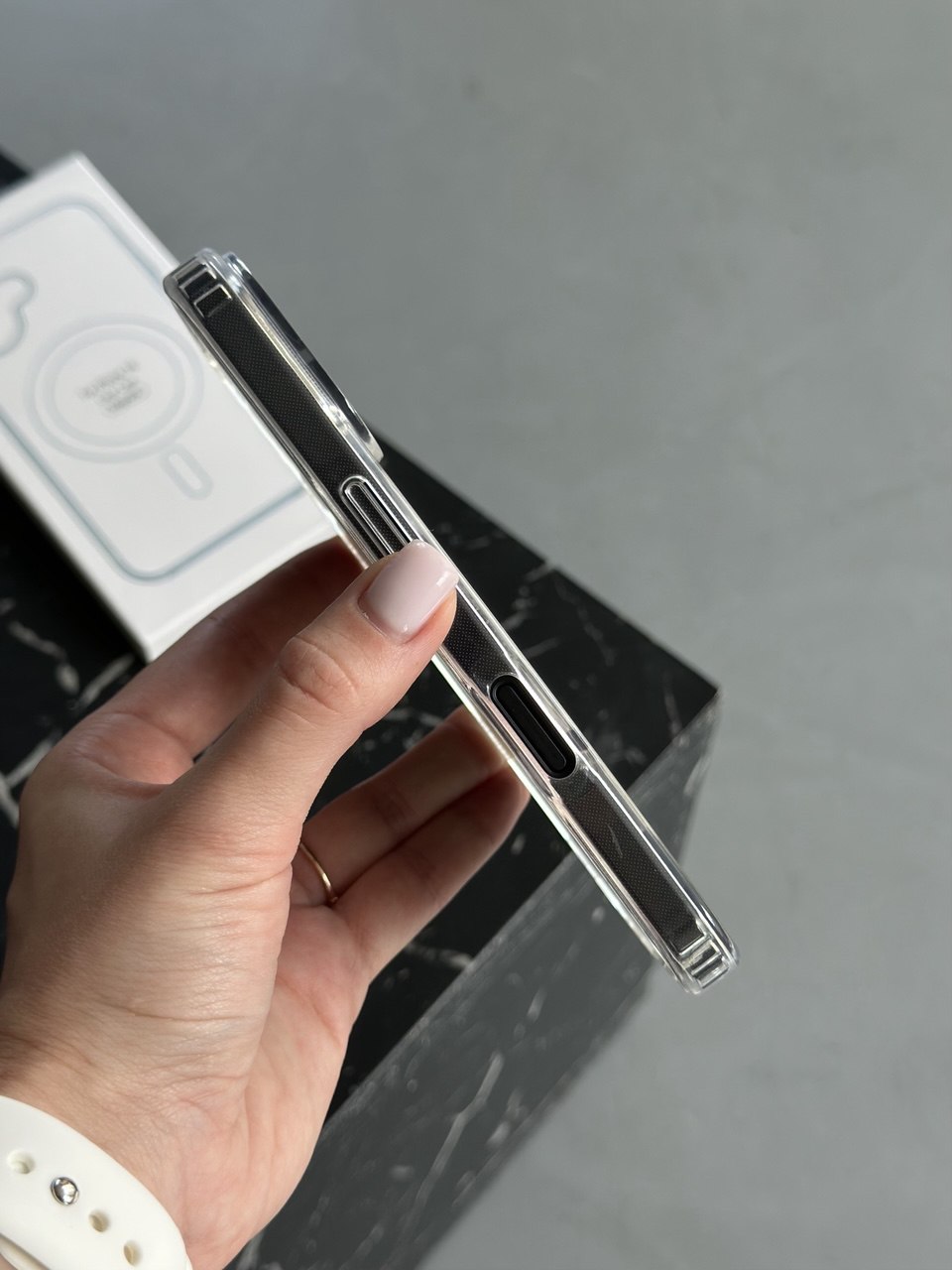 Чохол прозорий Clear Case з Magsafe на iPhone 16