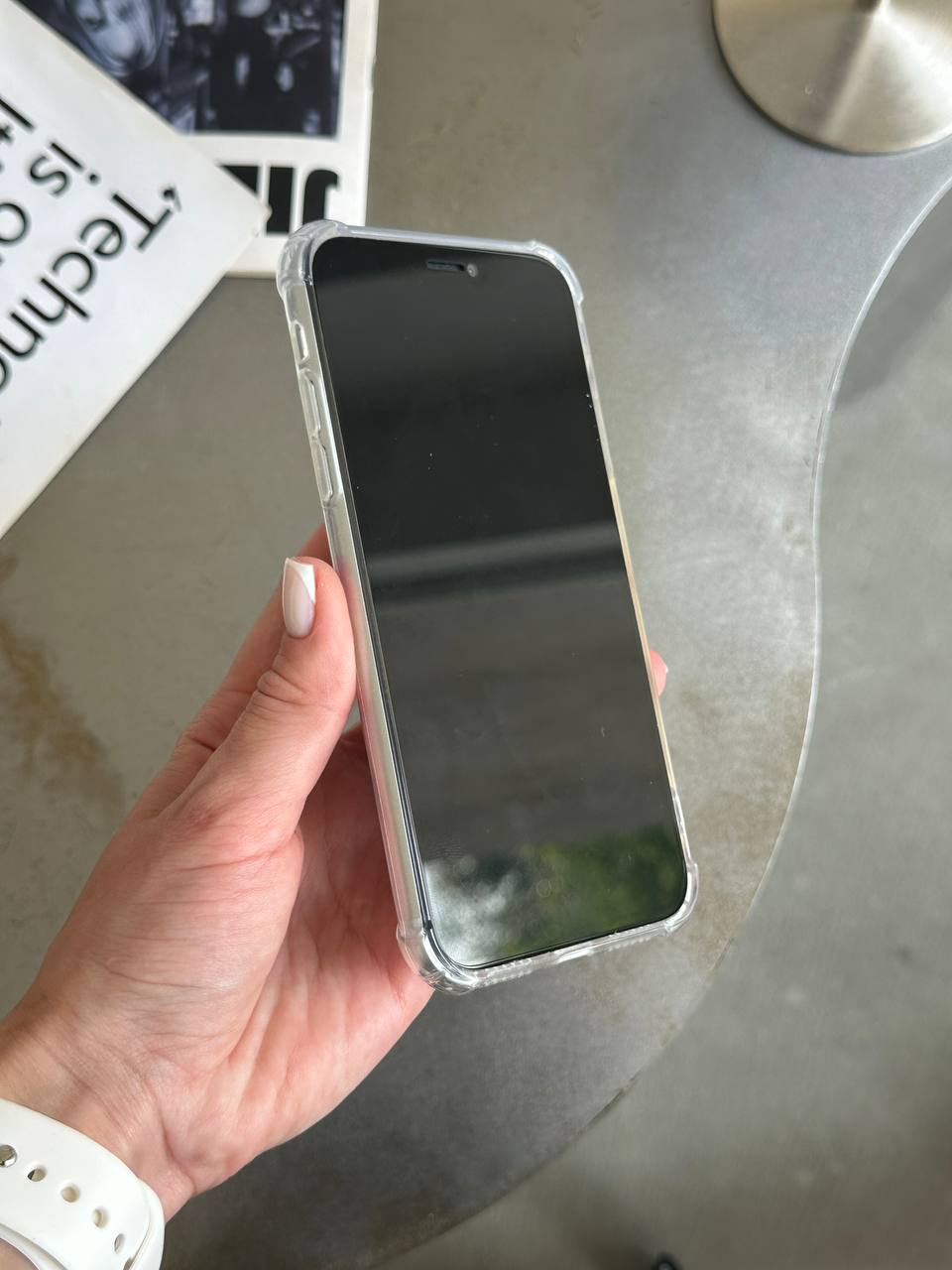 Чохол прозорий силіконовий з посиленими кутами відкрита камера на iPhone X/XS