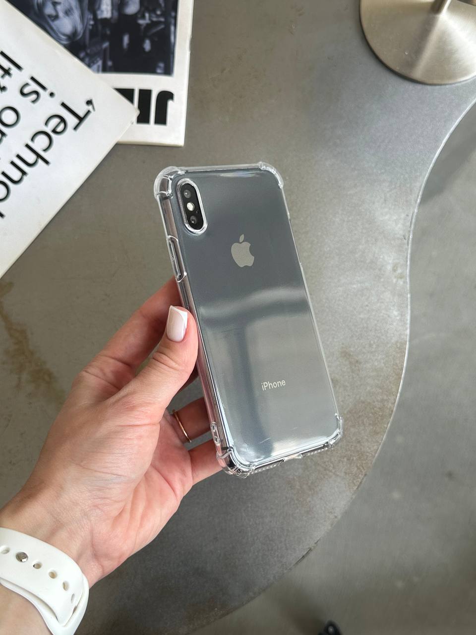 Чохол прозорий силіконовий з посиленими кутами відкрита камера на iPhone X/XS