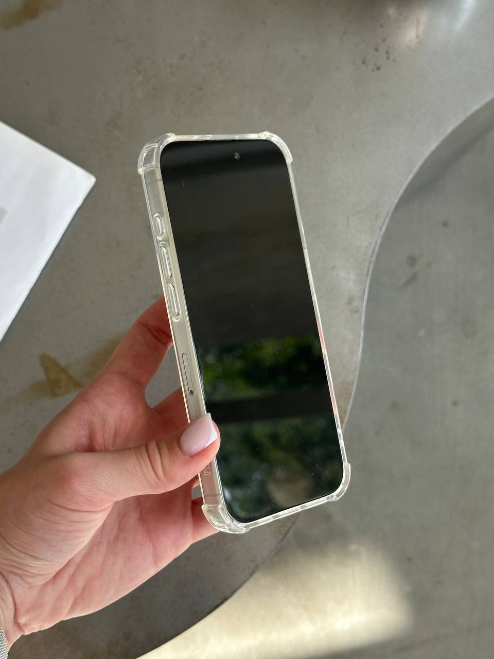 Чохол прозорий силіконовий з посиленими кутами закрита камера на iPhone 15 Pro Max