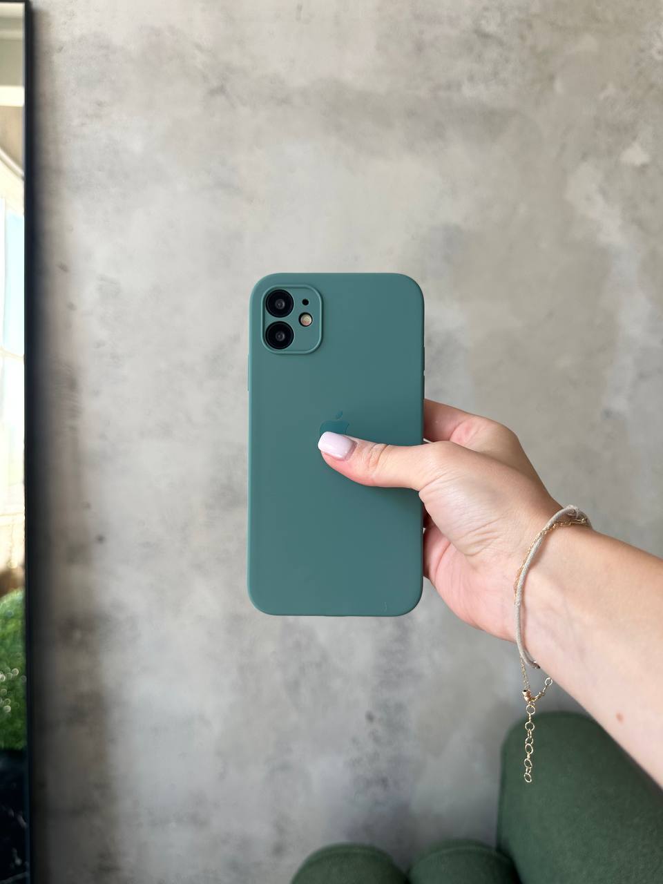 Чехол Silicone case с закрытой камерой на iPhone 12 Mini Pine Green #46