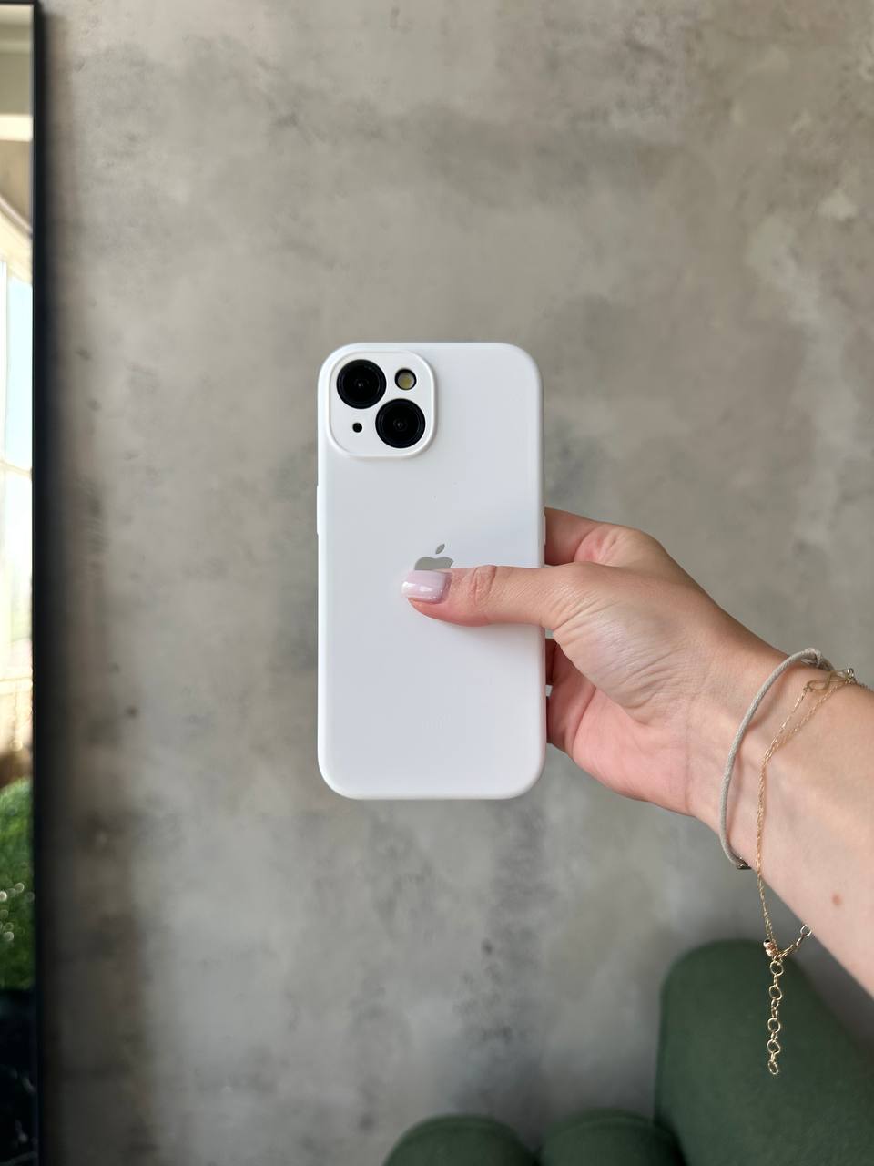 Чохол Silicone case із закритою камерою на iPhone 15 White #08