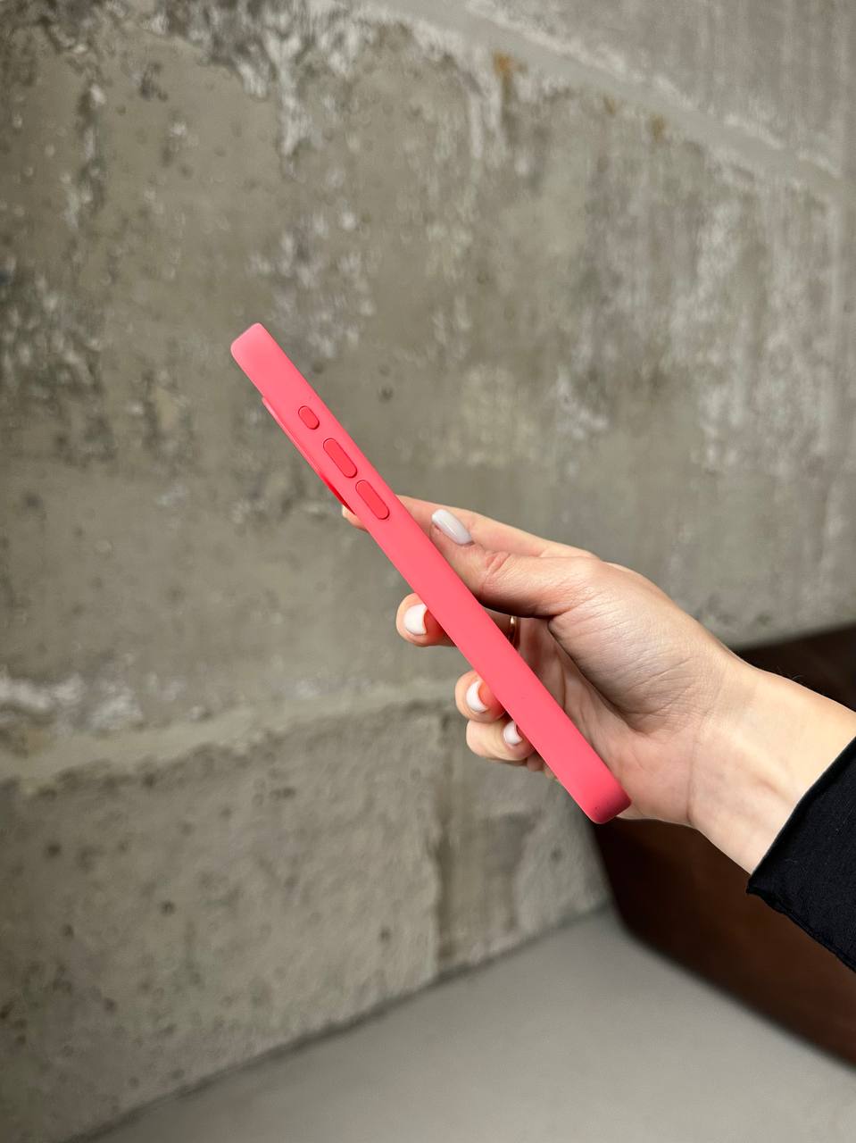 Чехол Silicone case с Magsafe на iPhone 15 Pro Guava (08)