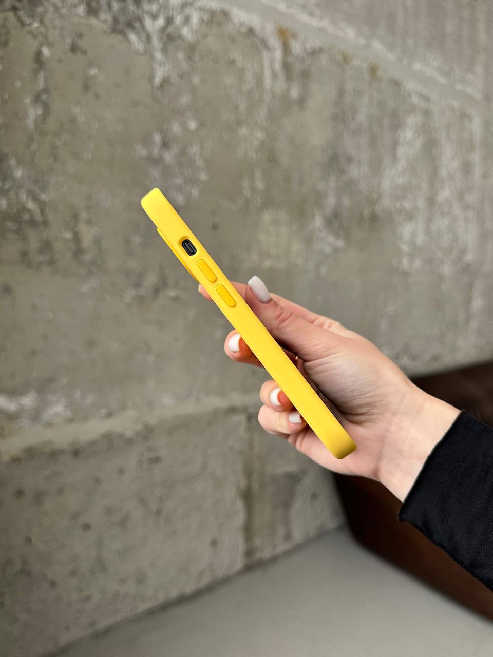 Чехол Silicone case с Magsafe на iPhone 15+ Sunny Color (11)