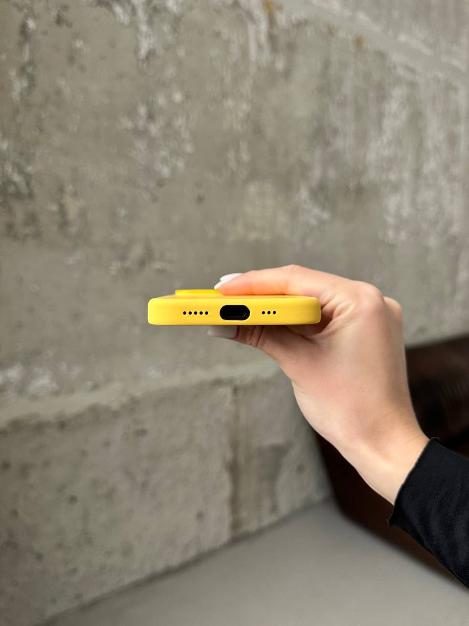Чехол Silicone case с Magsafe на iPhone 15+ Sunny Color (11)