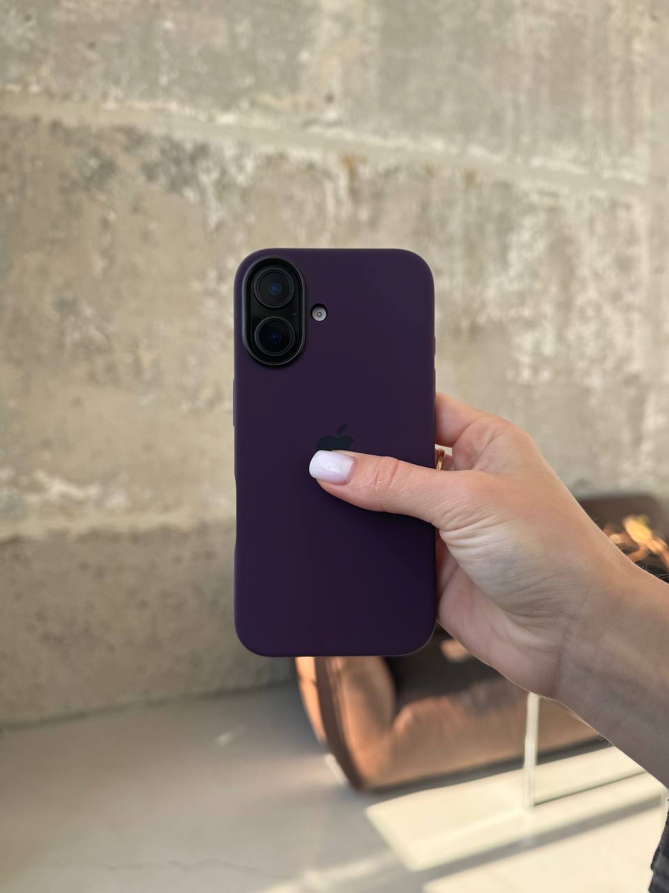 Чехол Silicone case с Magsafe на iPhone 16+ Plum (03)