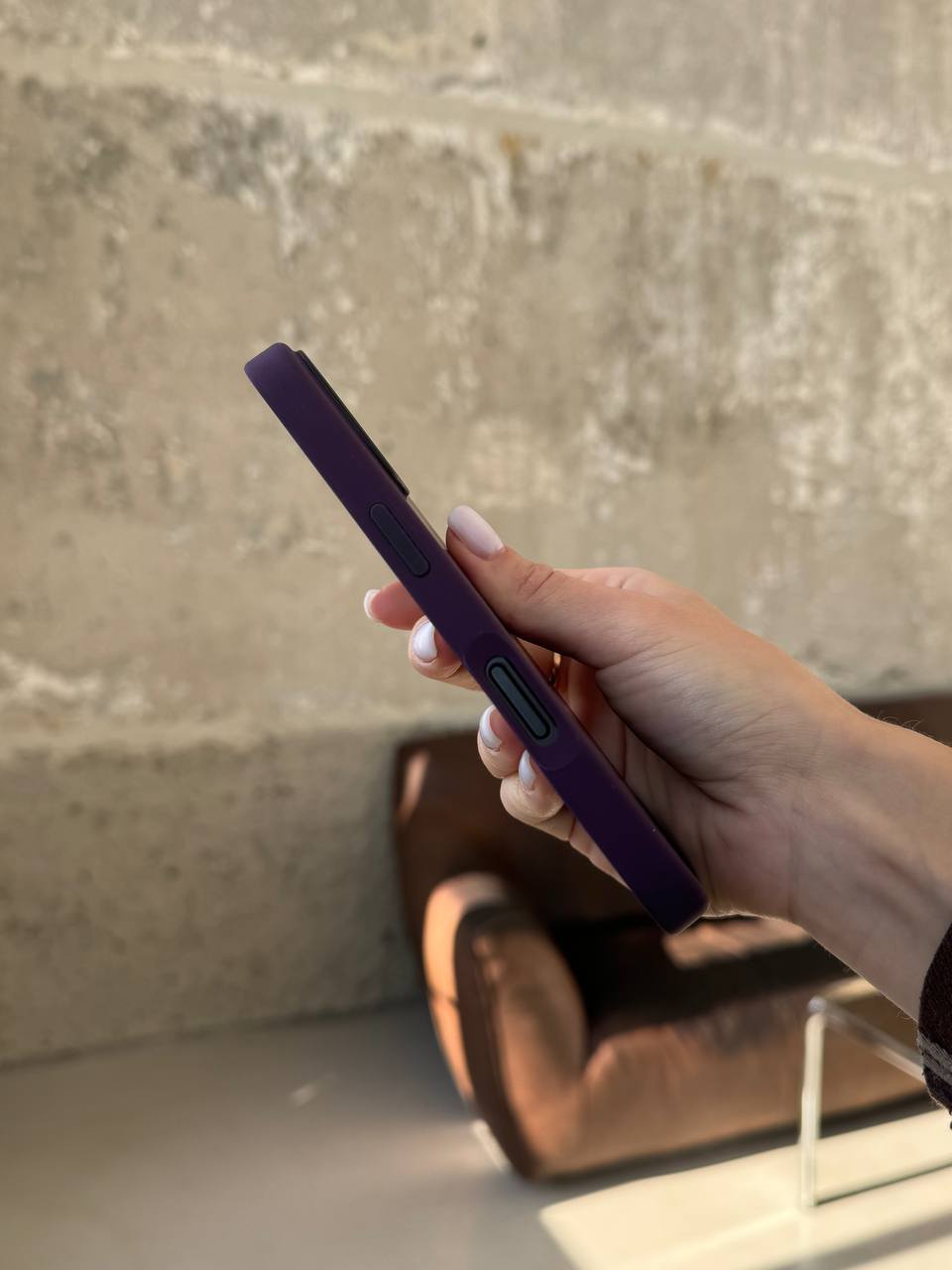 Чехол Silicone case с Magsafe на iPhone 16+ Plum (03)