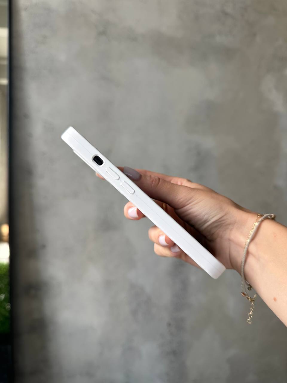 Чохол Silicone case з відкритою камерою на iPhone 12 Mini White (03)