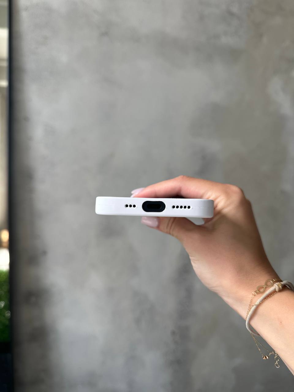 Чохол Silicone case з відкритою камерою на iPhone 12 Mini White (03)