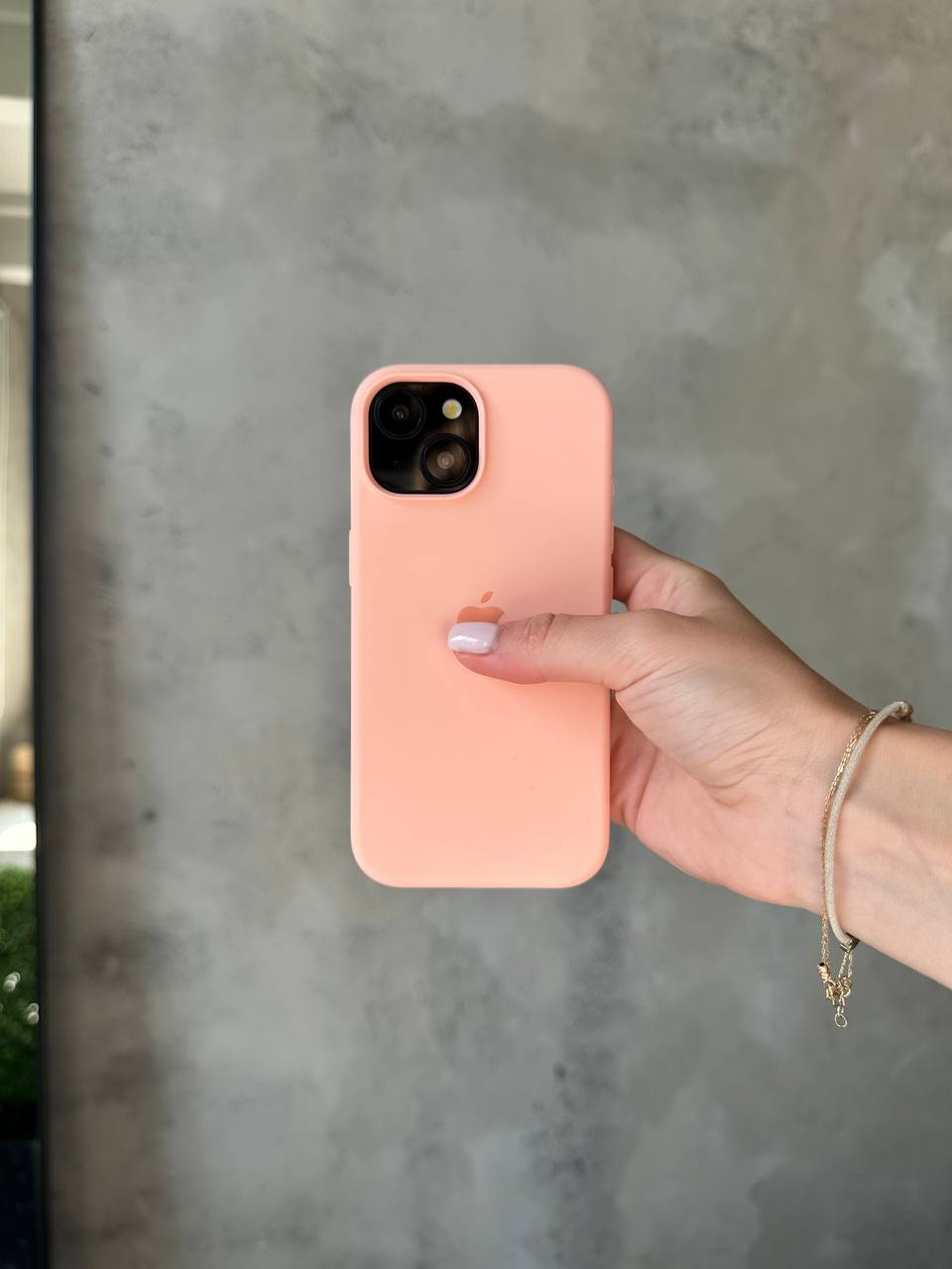 Чехол Silicone case с открытой камерой на iPhone 13 Mini Grapefruit (07)