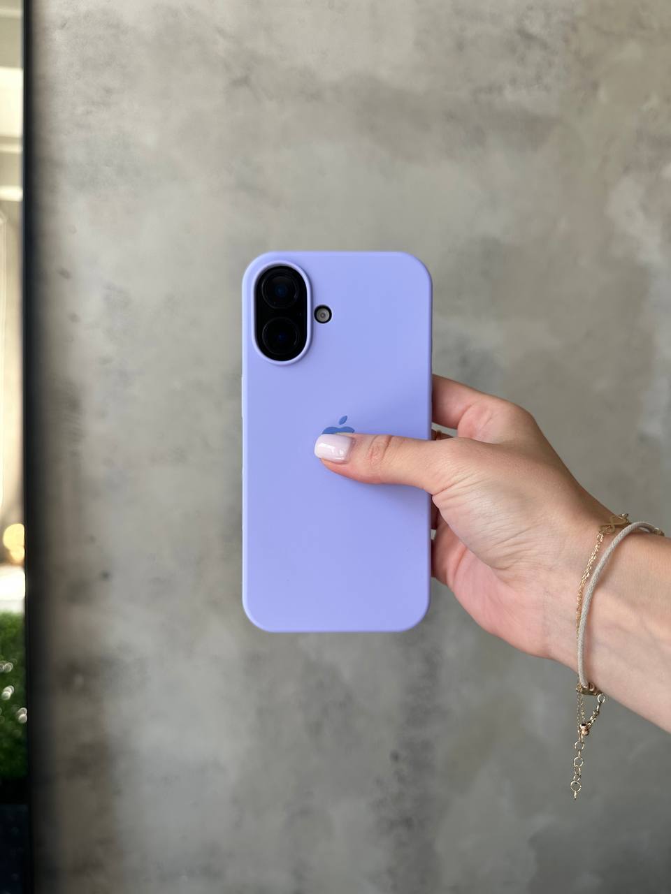 Чехол Silicone case с открытой камерой на iPhone 17 Elegant Purple (23)