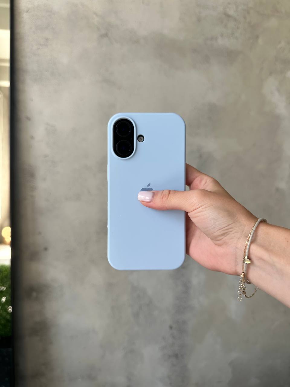 Чехол Silicone case с открытой камерой на iPhone 17 Lilac (05)