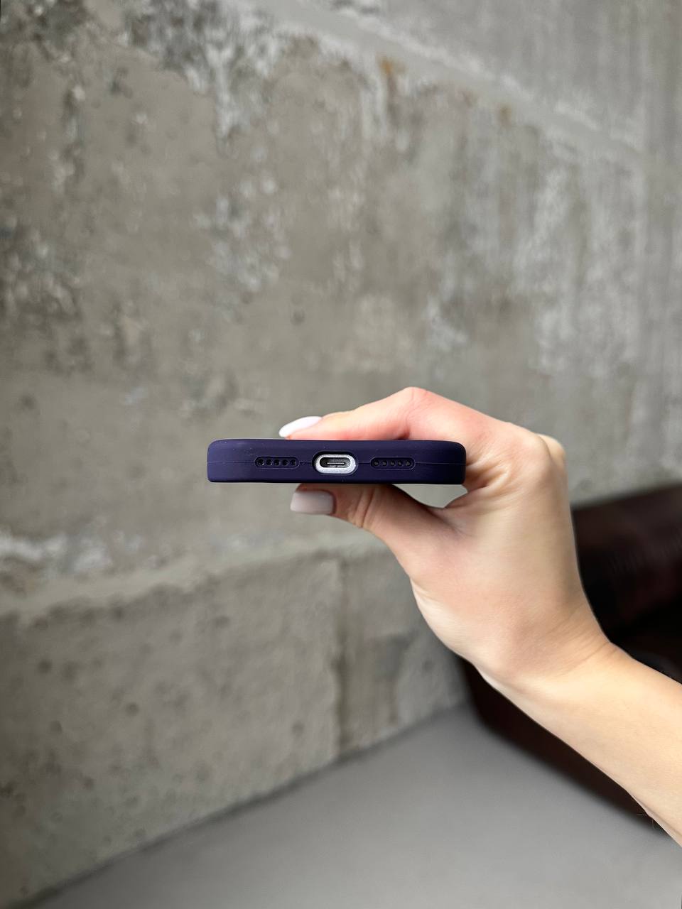 Чохол Silicone case з відкритою камерою на iPhone 17 Pro Max Elderberry (32)
