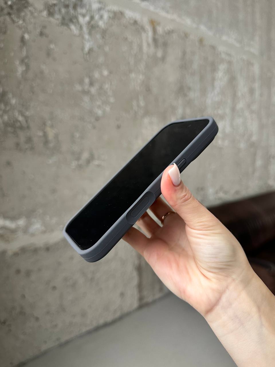 Чохол Silicone case з відкритою камерою на iPhone 17 Pro Max Graphite (24)
