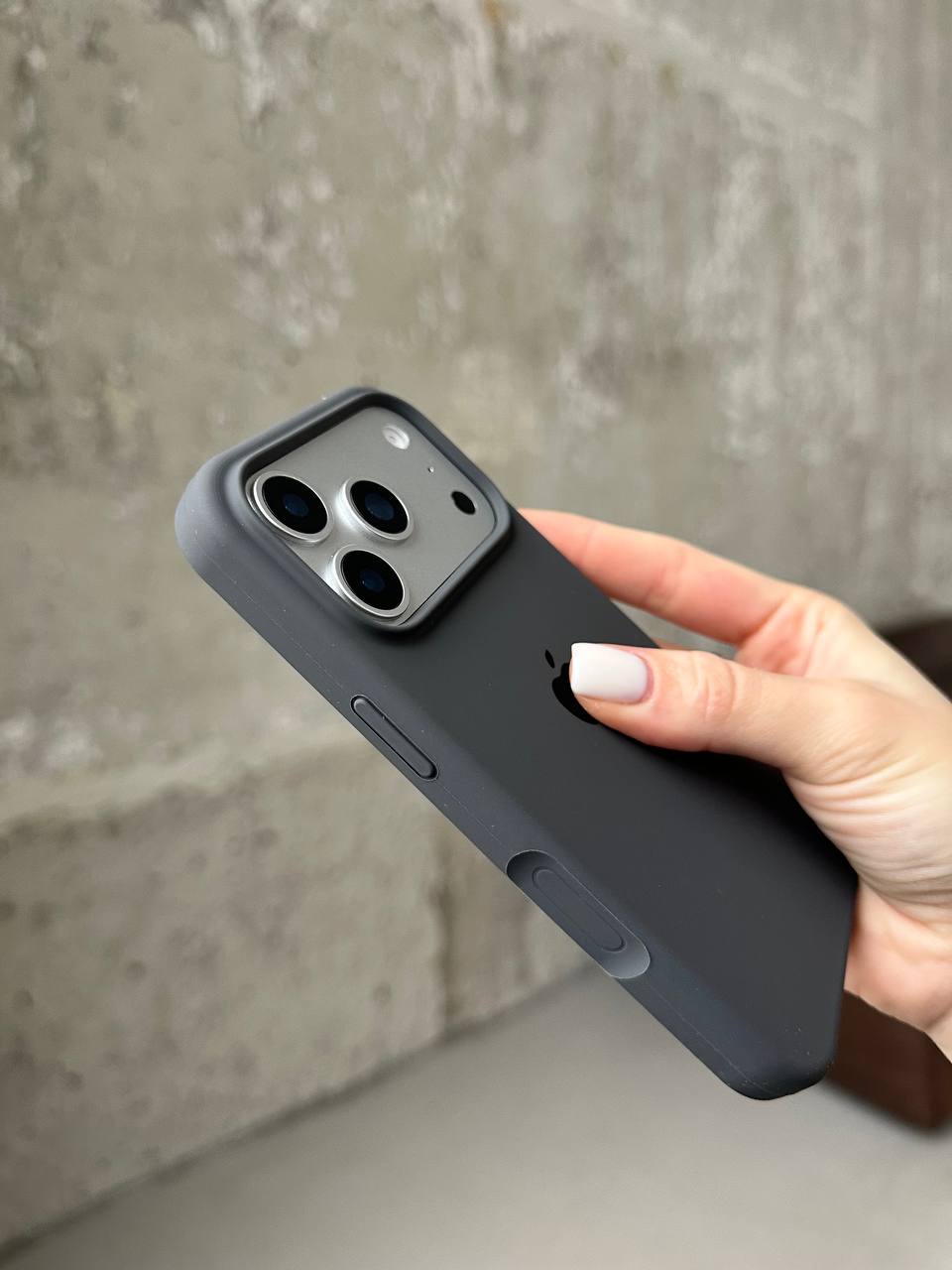 Чохол Silicone case з відкритою камерою на iPhone 17 Pro Max Graphite (24)