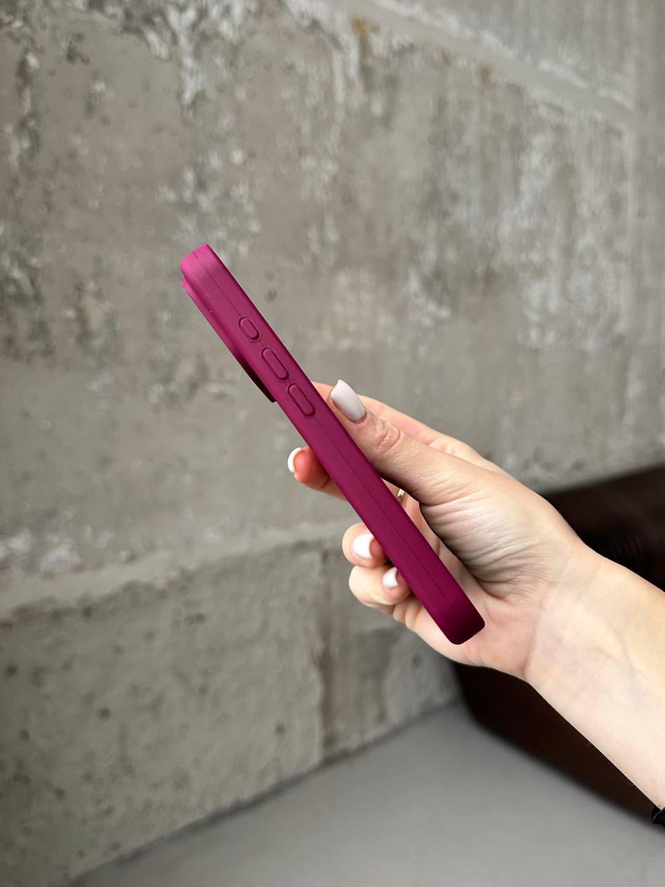 Чохол Silicone case з відкритою камерою на iPhone 17 Pro Max Marsala (18)