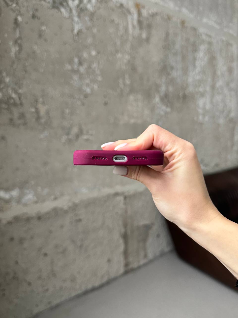 Чохол Silicone case з відкритою камерою на iPhone 17 Pro Max Marsala (18)