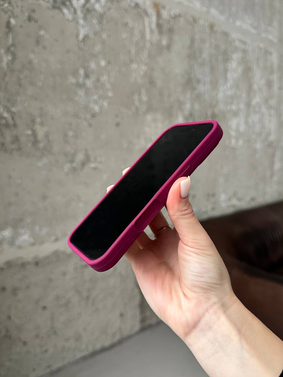 Чохол Silicone case з відкритою камерою на iPhone 17 Pro Max Marsala (18)