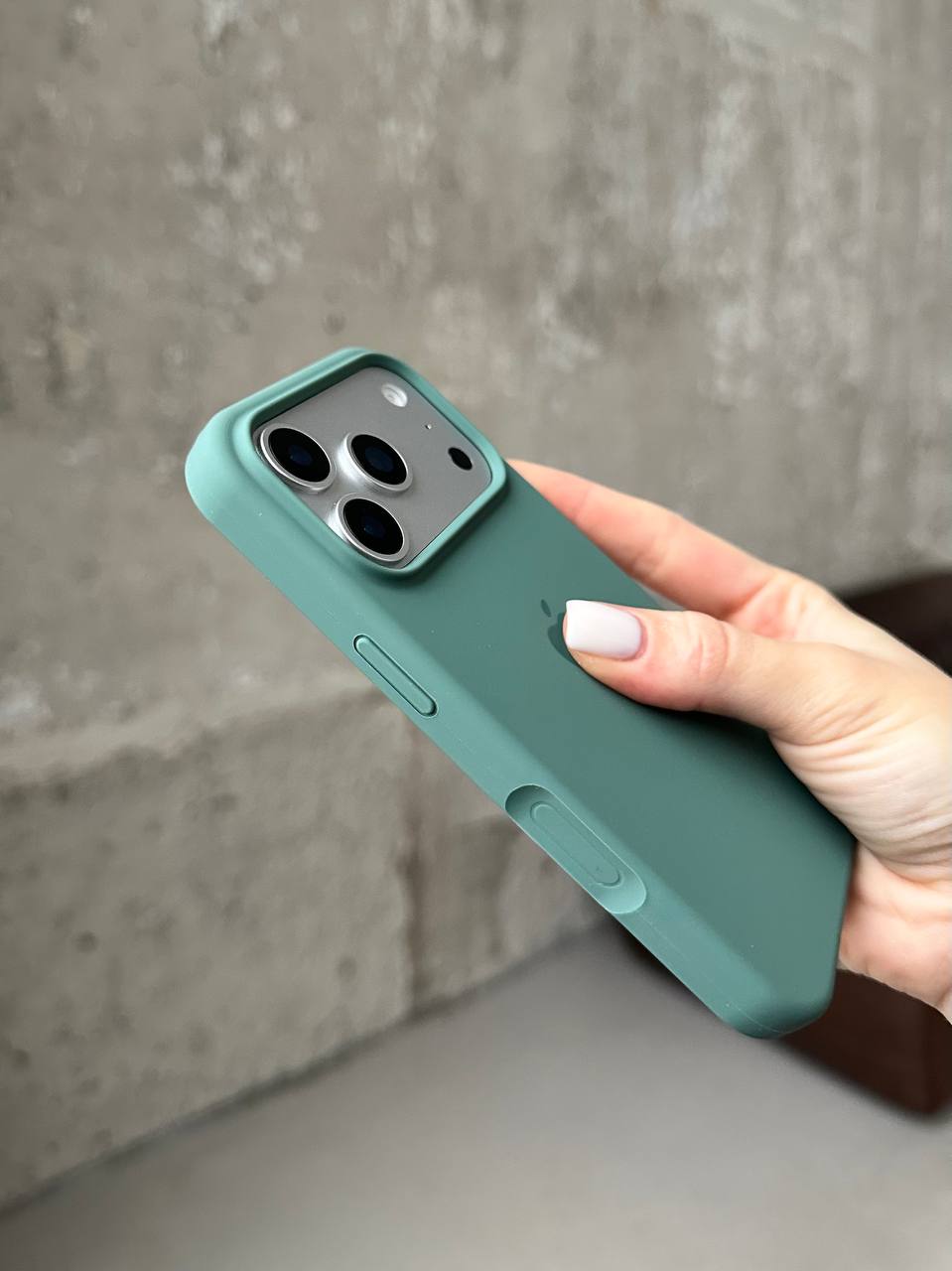 Чохол Silicone case з відкритою камерою на iPhone 17 Pro Max Pine Green (36)