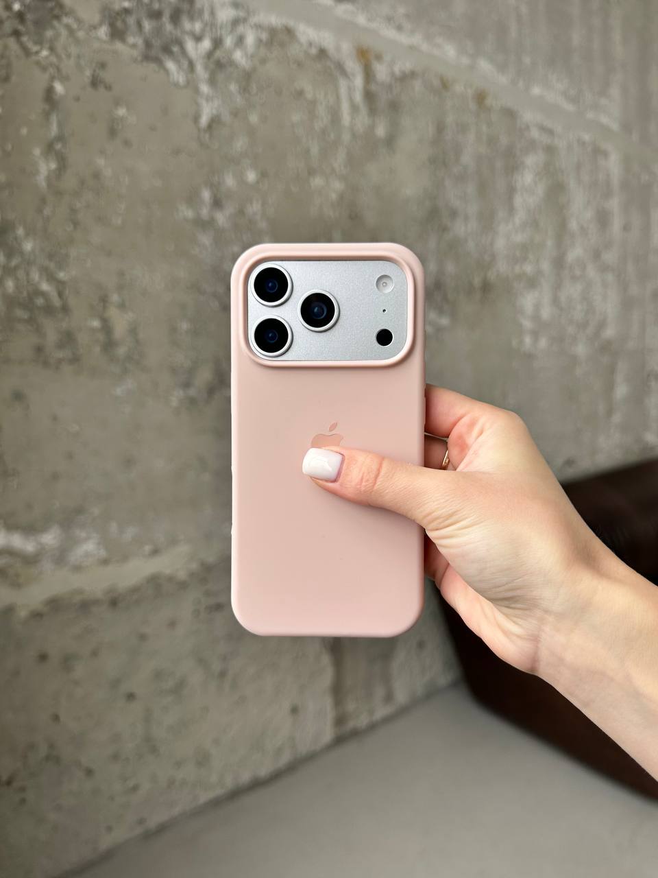 Чохол Silicone case з відкритою камерою на iPhone 17 Pro Pink Sand (26)
