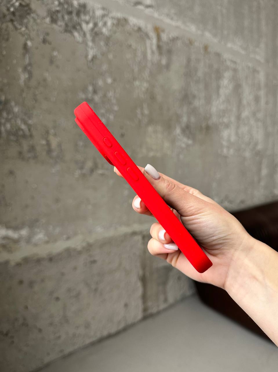 Чохол Silicone case з відкритою камерою на iPhone 17 Pro Max Red (04)