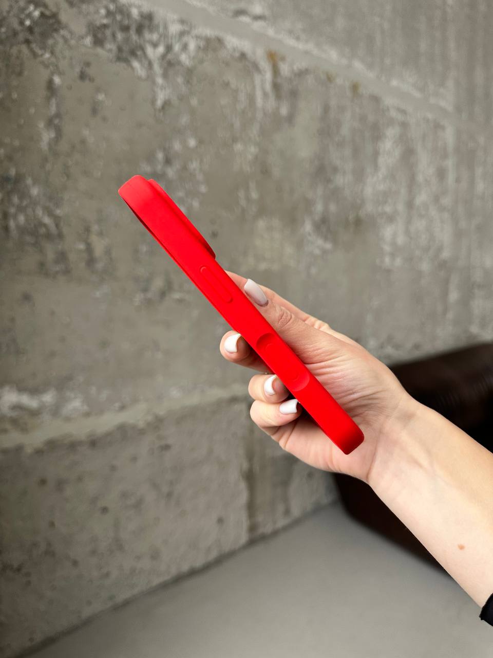 Чохол Silicone case з відкритою камерою на iPhone 17 Pro Max Red (04)