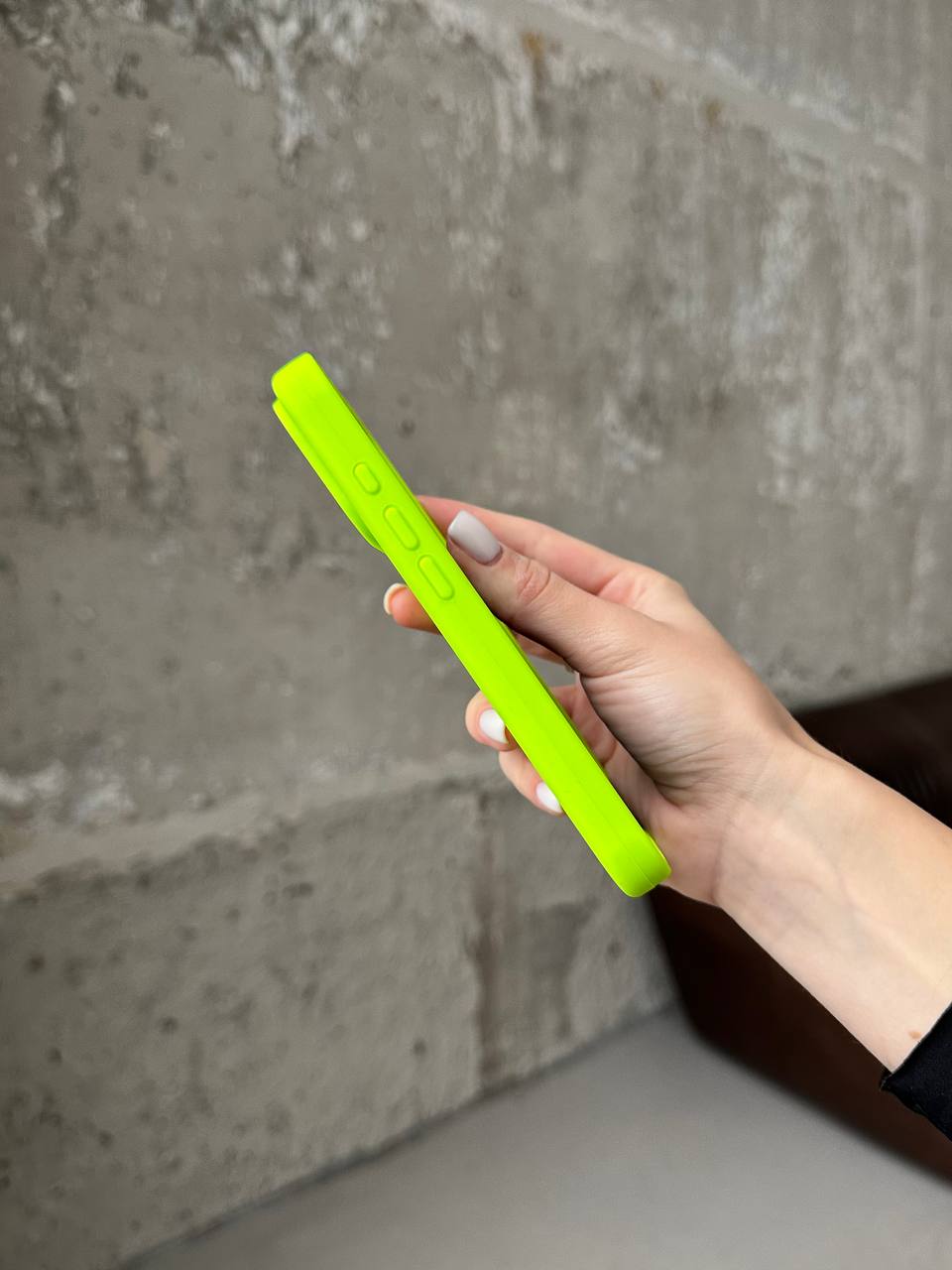 Чохол Silicone case з відкритою камерою на iPhone 17 Pro Max Shiny Green (34)