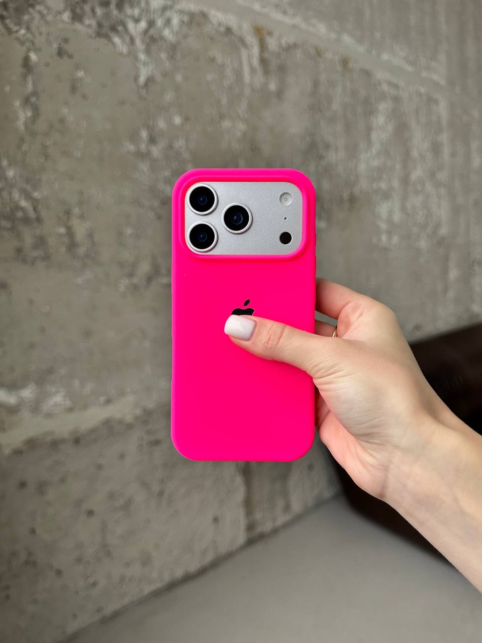 Чохол Silicone case з відкритою камерою на iPhone 17 Pro Shiny Pink (35)