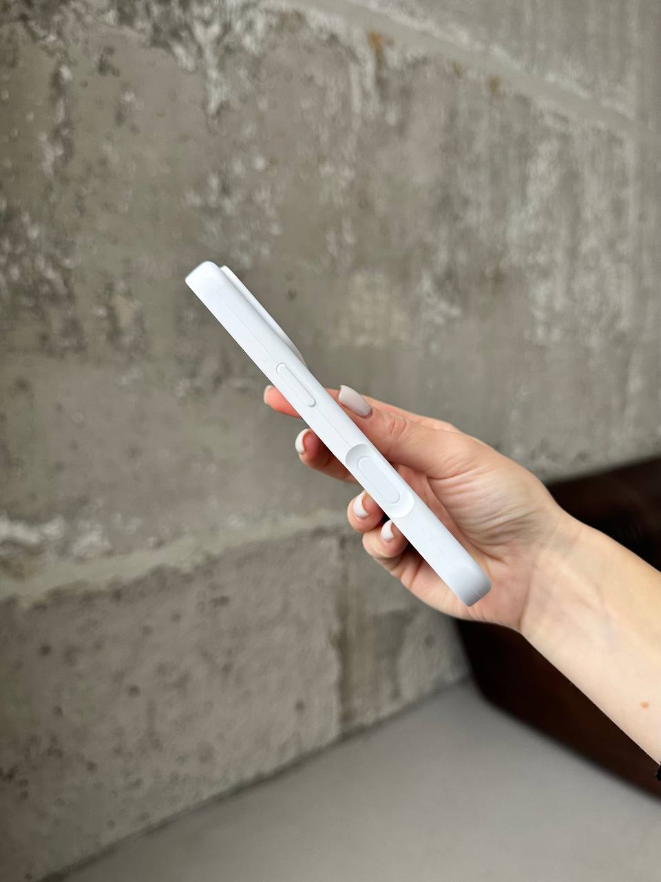 Чохол Silicone case з відкритою камерою на iPhone 17 Pro Max White (03)