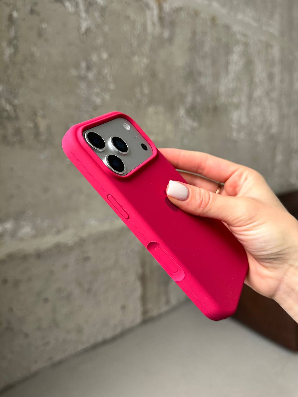 Чохол Silicone case з відкритою камерою на iPhone 17 Pro Max Wine Red (02)