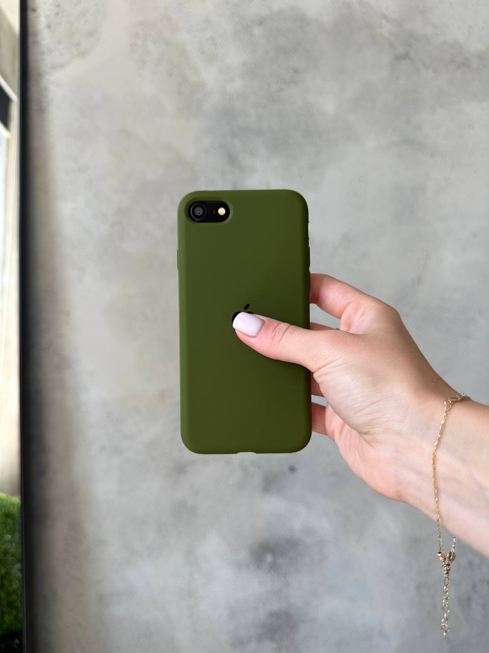 Чехол Silicone case с открытой камерой на iPhone 7 / 8 Army Green (11)