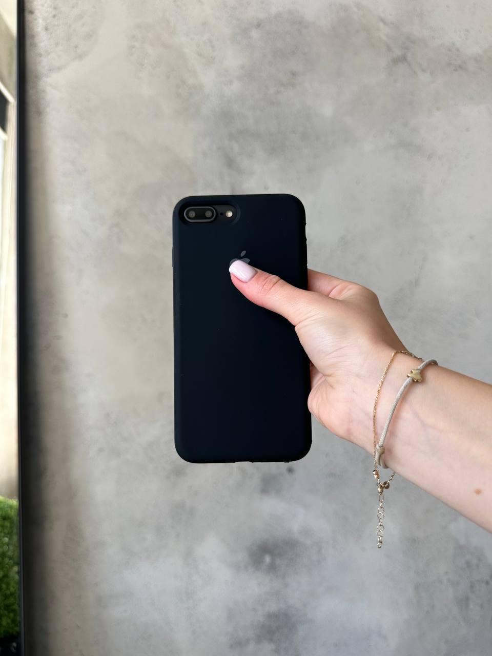 Чехол Silicone case с открытой камерой на iPhone 7+ / 8+ Black (01)