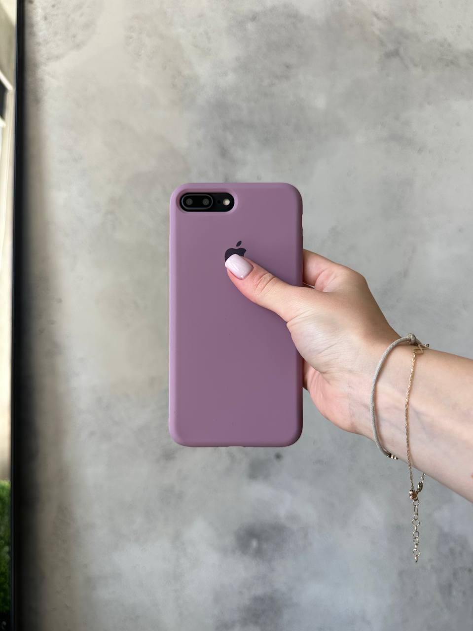 Чехол Silicone case с открытой камерой на iPhone 7+ / 8+ Blueberry (20)