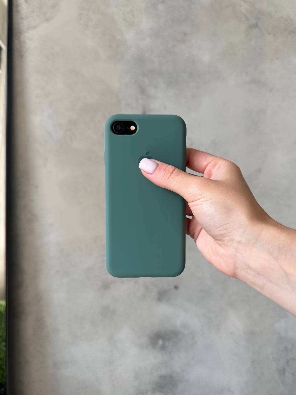 Чехол Silicone case с открытой камерой на iPhone 7 / 8 Pine Green (36)